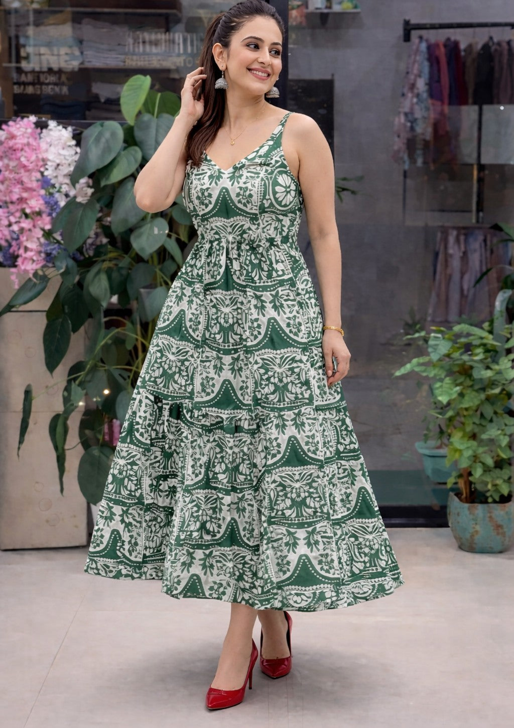 Designer sleeveless green dress with Pocket