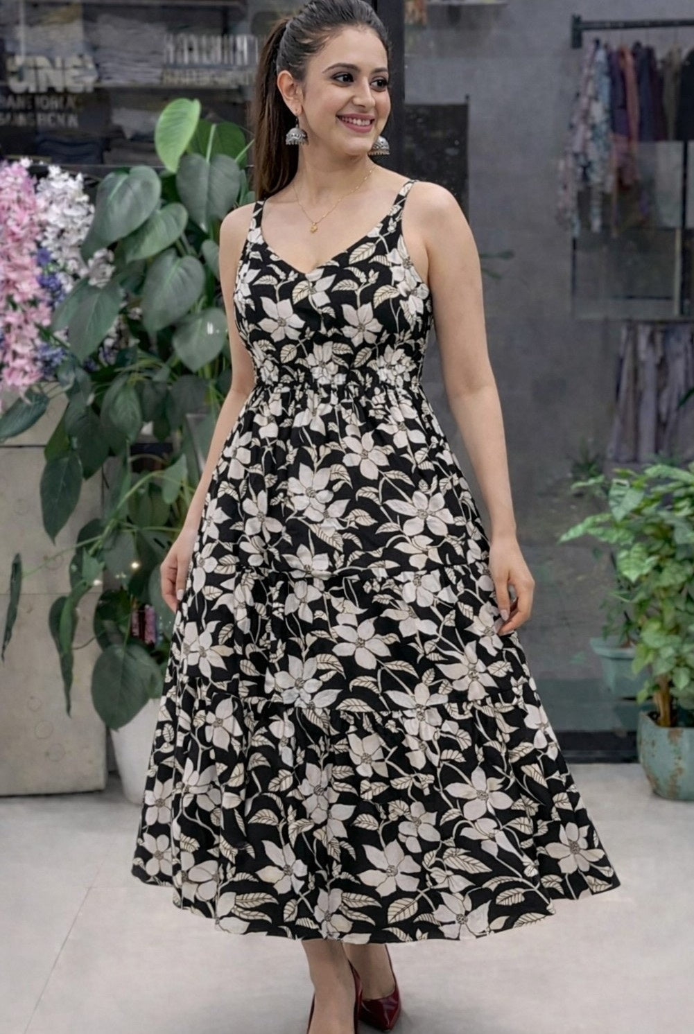 Designer sleeveless black floral dress with Pocket