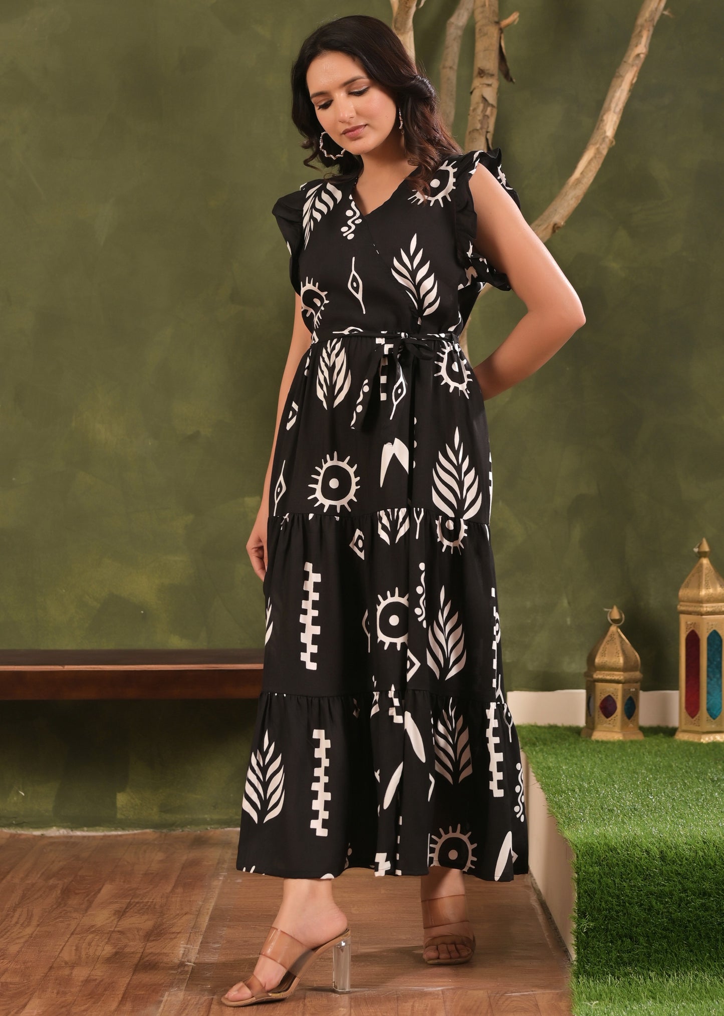 Designer Black Flare sleeve dress with Pocket